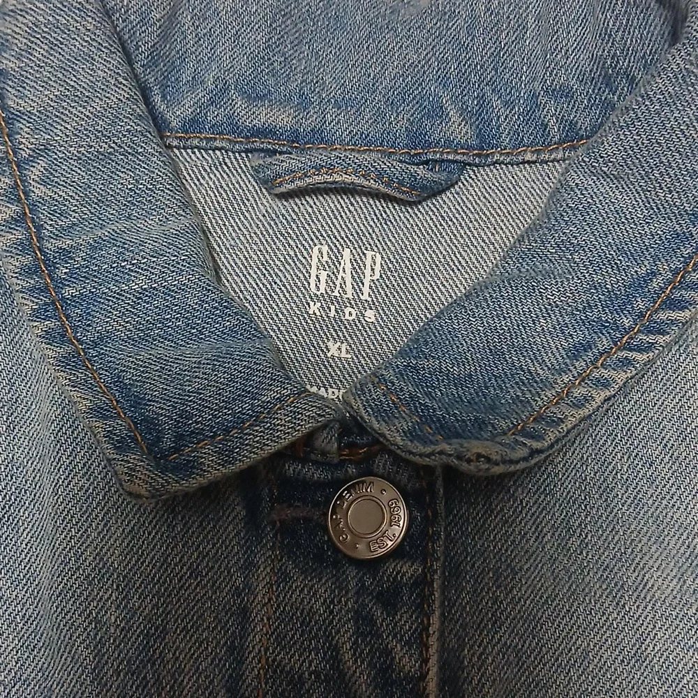GAP Light Blue Denim Jacket‎ Kids